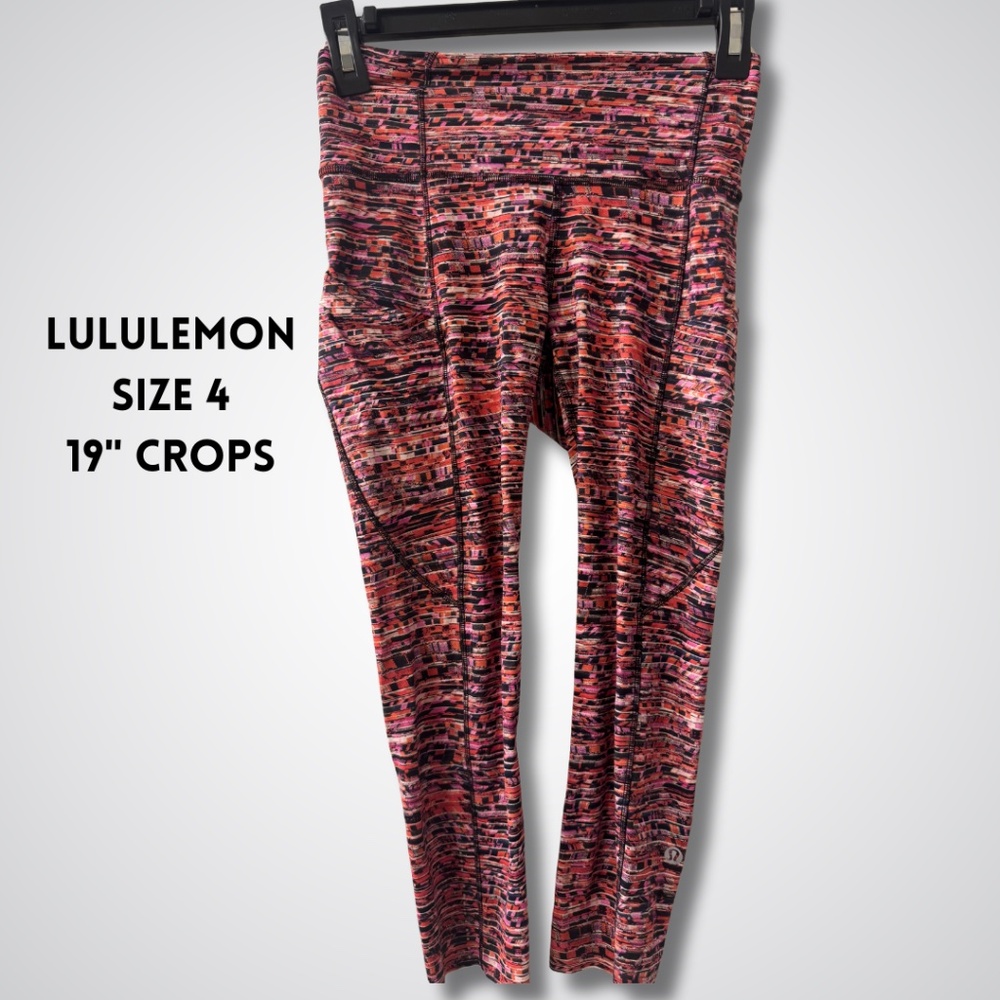 LULULEMON Crop Leggings Size 4 - 19" Inseam 🌟